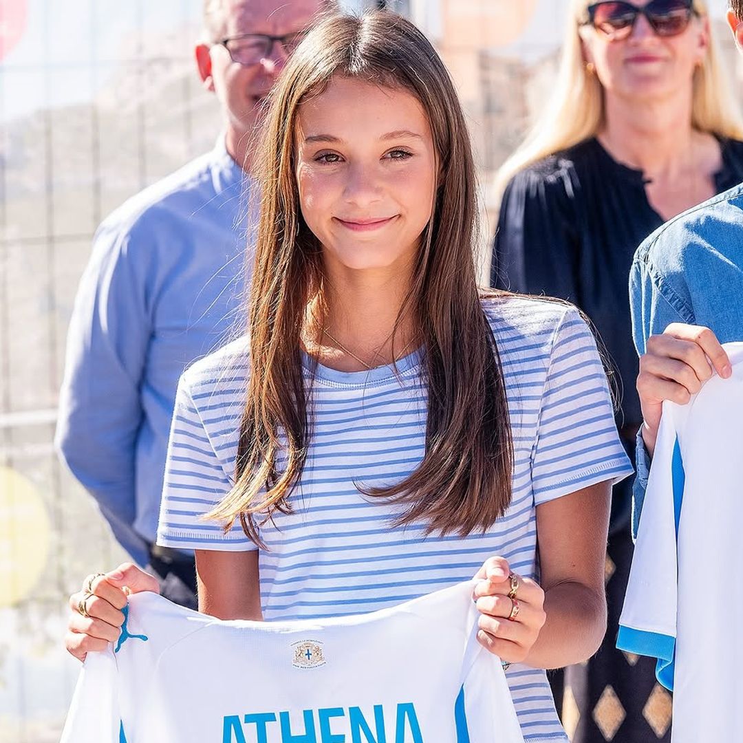 El gran cambio de Athena, la hija pequeña de los príncipes Joaquín y Marie de Dinamarca, convertida en una joven estilosa