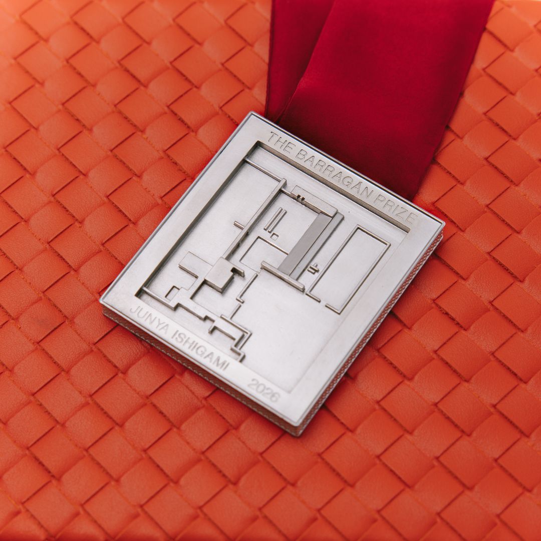 El premio incluye una medalla de plata, un reconocimiento económico y colaboraciones.