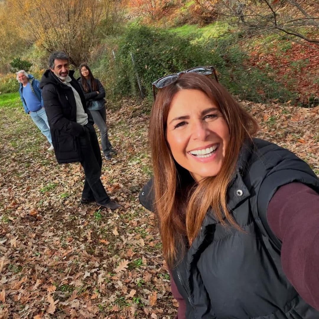 Así es el pueblo de Ávila donde Juan del Val y Nuria Roca se han comprado su refugio rural: arquitectura típica, pozas y ermitas en el bosque