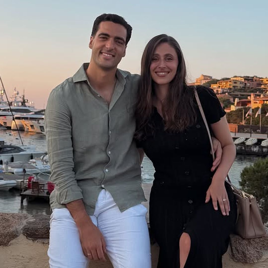 Las vacaciones más dulces y especiales de Mikel Merino, estrella de la Selección, con su mujer y su bebé de apenas tres meses