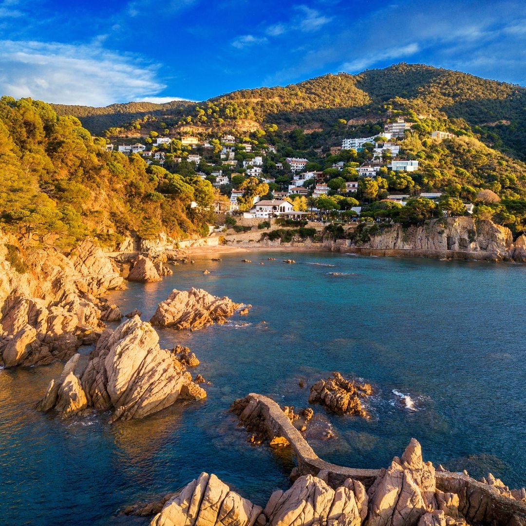 Pasarelas de piedra de cala Canyet, Sant Feliu de Guixols, Santa Cristina d´aro, Costa Brava, Girona