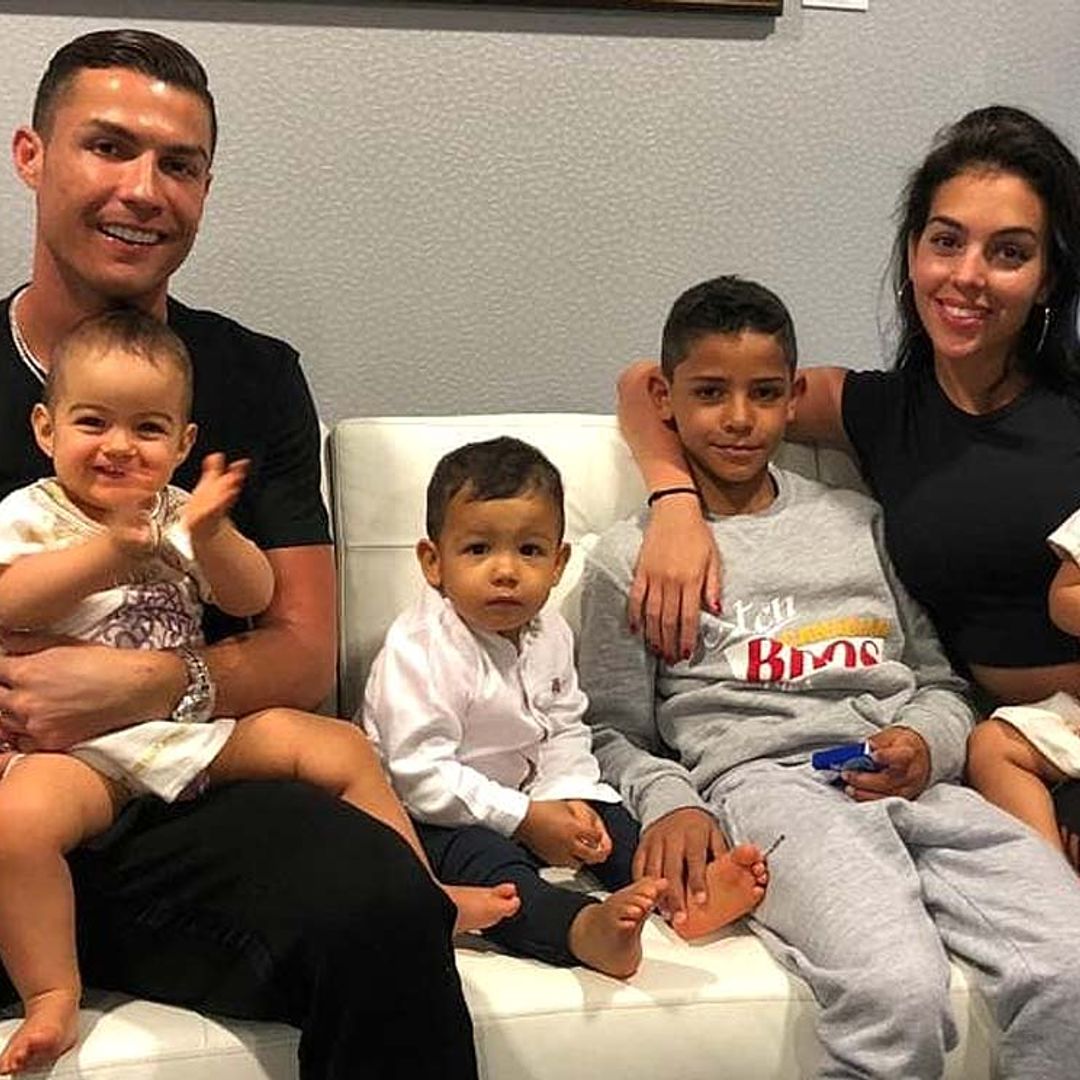 Georgina Rodríguez, una 'mamá orgullosa' de las primeras palabras de la pequeña Eva