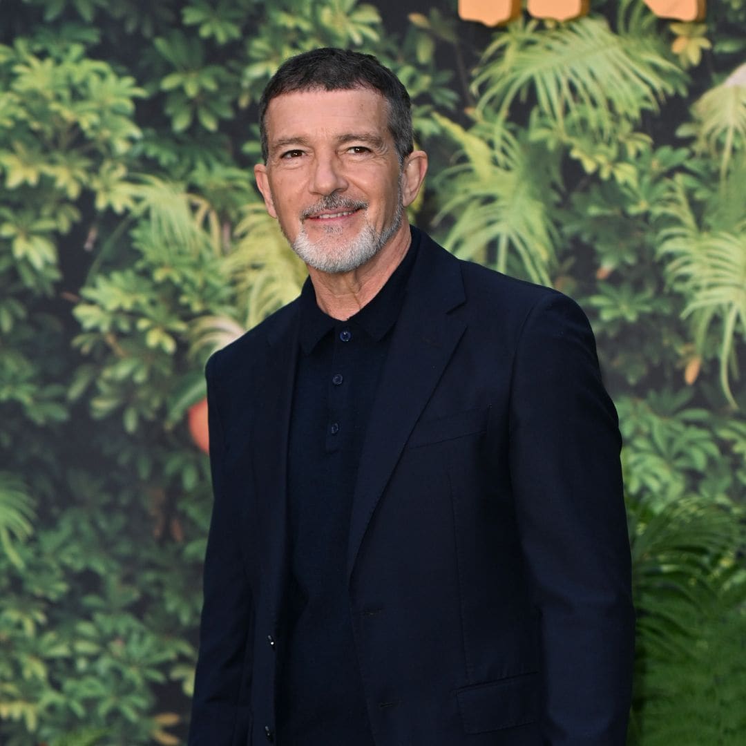 Alberto Ortegón, doctor en Ciencias del Ejercicio, sobre la transformación de Antonio Banderas a sus 65: "No siempre es la genética, los hábitos son clave"