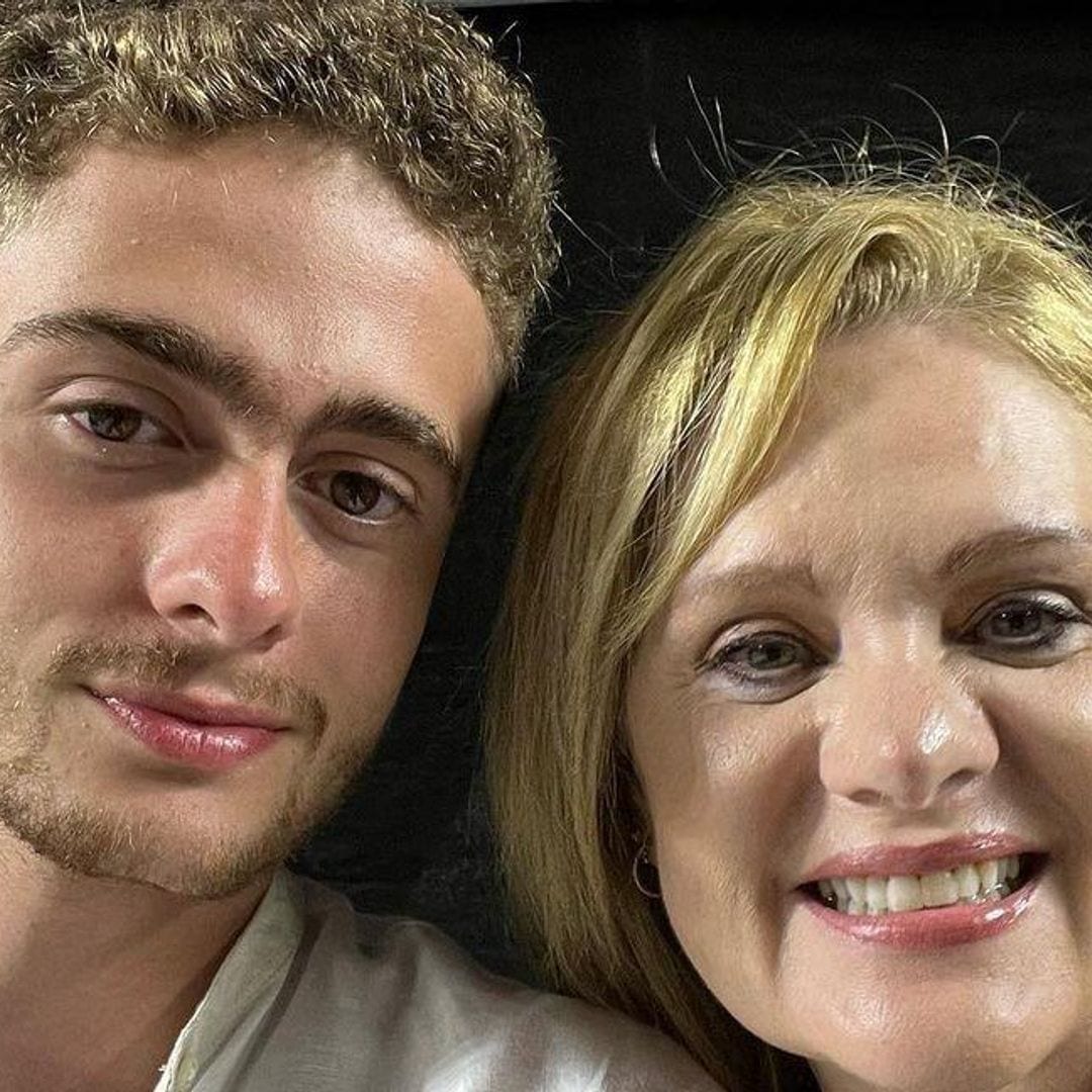 Nicolás, hijo de Erika Buenfil, presenta a su novia en redes sociales