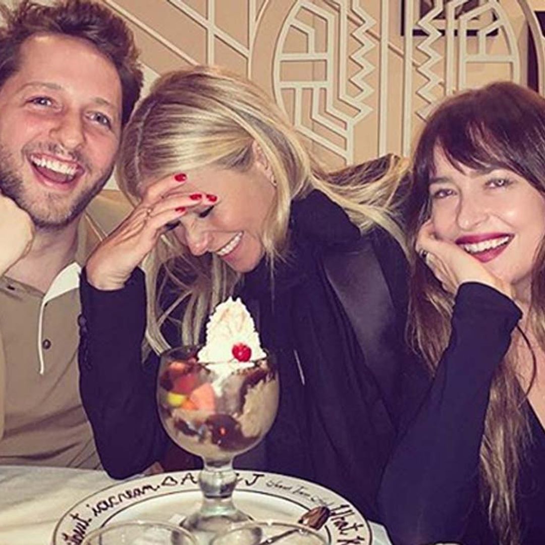 Las fotos que demuestran la gran amistad de Gwyneth Paltrow y la novia de su exmarido, Dakota Johnson