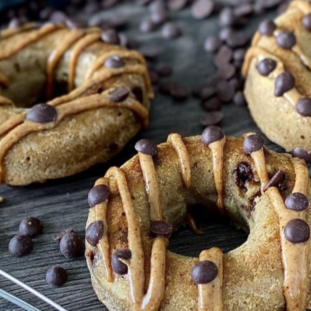 'Donuts' con 'chips' de chocolate