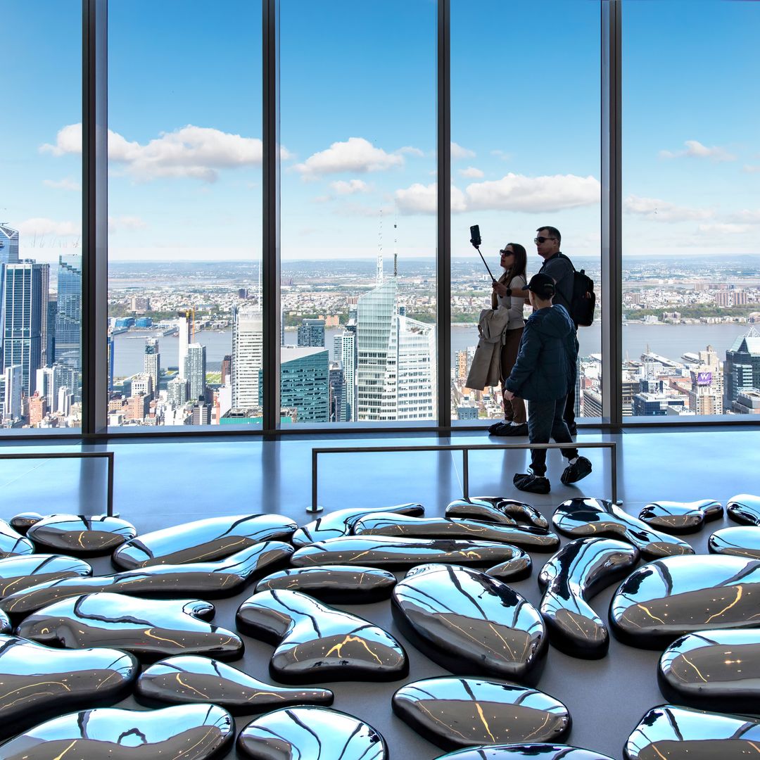 Summit One Vanderbilt con vistas a la ciudad y al río Hudson, Nueva York