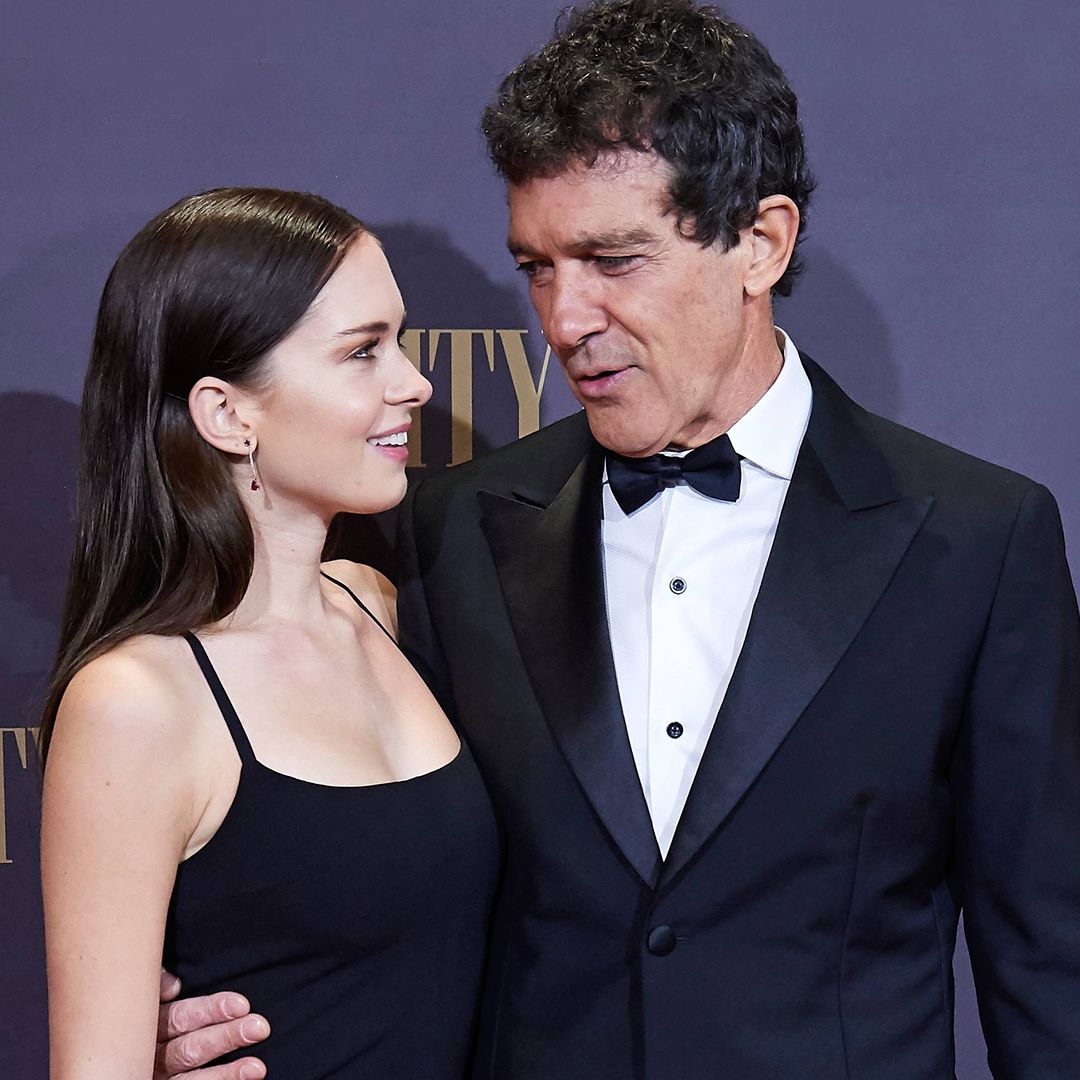 Antonio Banderas comparte un emotivo mensaje y lindas fotos tras la boda de su hija Stella