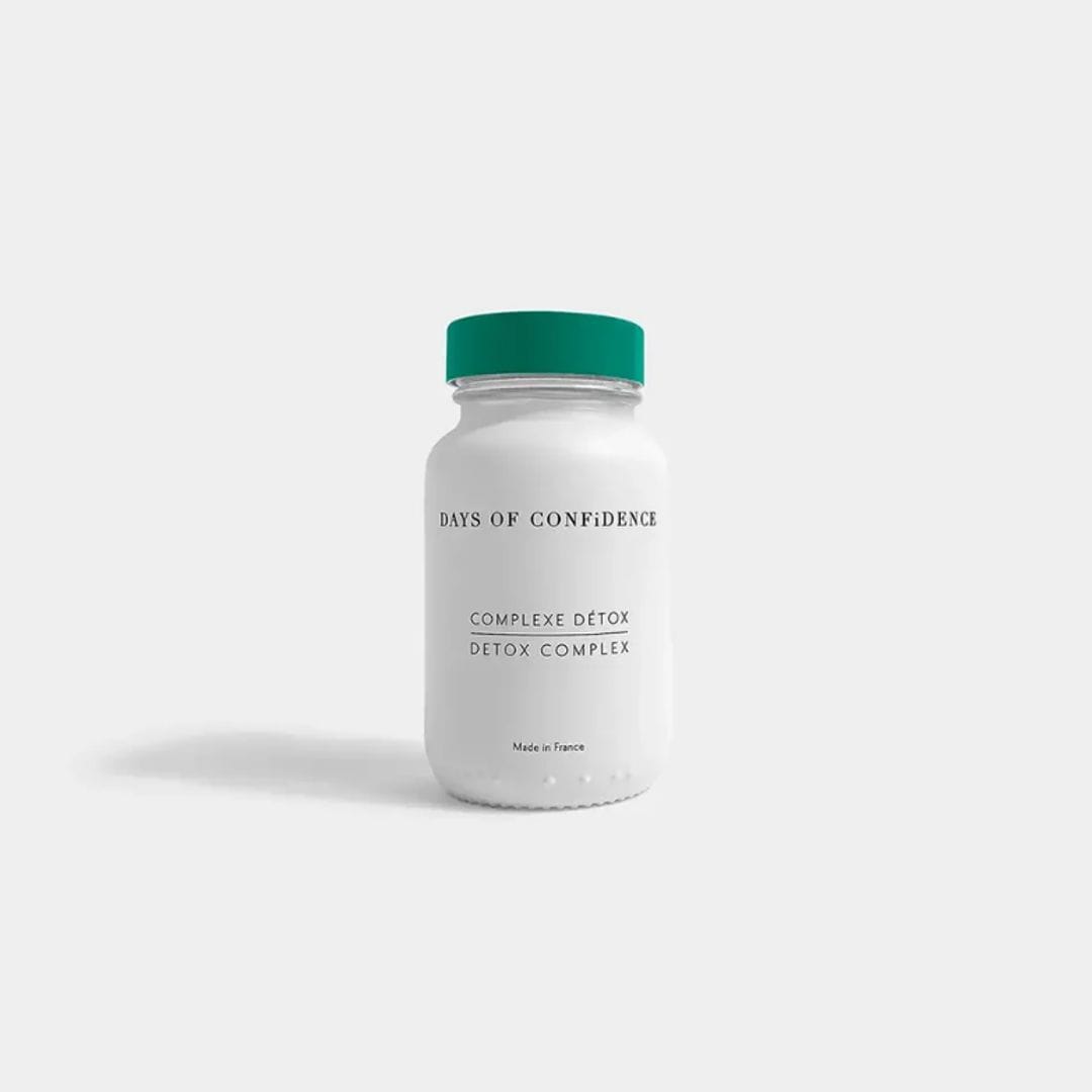 Detox Complexe de Days of Confidence (39 euros), con alga chlorella rica en antioxidantes y clorofila, equilibra las bacterias del intestino y tiene propiedades antiinflamatorias.