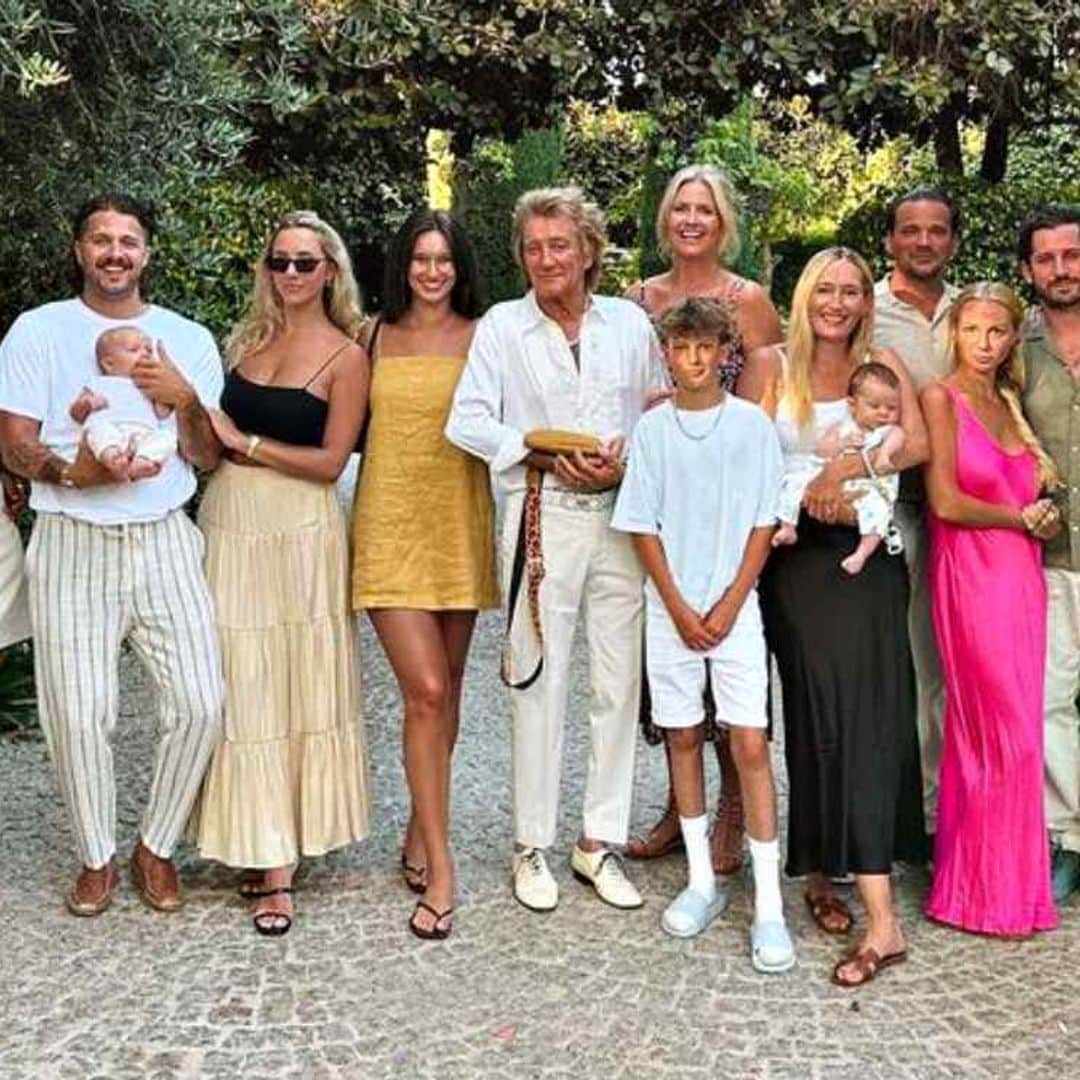 El entrañable álbum de fotografías de Rod Stewart con sus nietos en Marbella