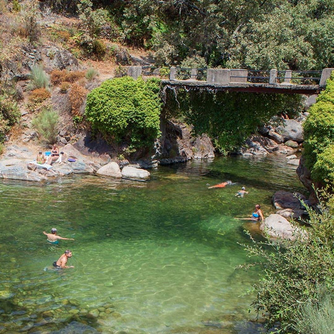 Gargantas y piscinas naturales para refrescarte este verano en La Vera