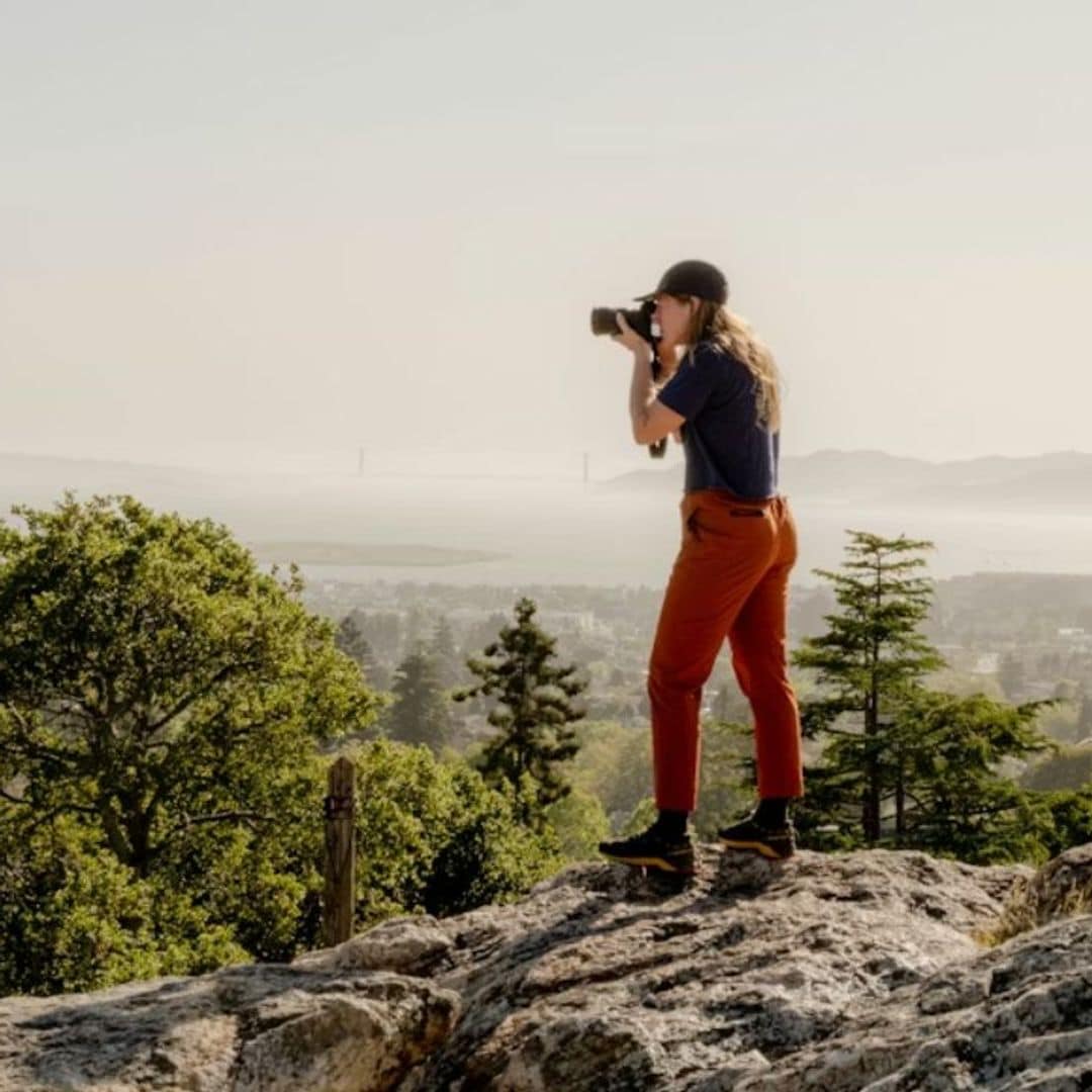 Conviértete en una artista increíble y captura tus momentos más bonitos con esta cámara digital 4K