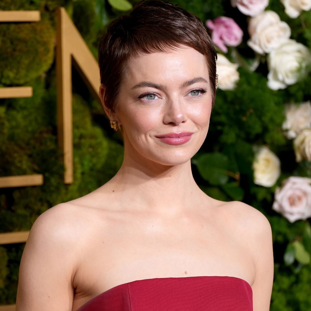 Los mejores cambios de look de las estrellas en 2025: del pelirrojo de Emma Stone a los flequillos de Amaia Salamanca y Ester Expósito