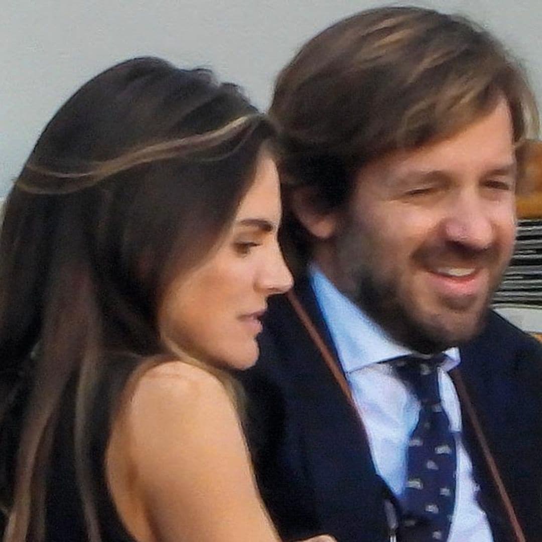 En ¡HOLA!: Amaia Salamanca y Rosauro Varo, las fotografías que acaban con los rumores de crisis