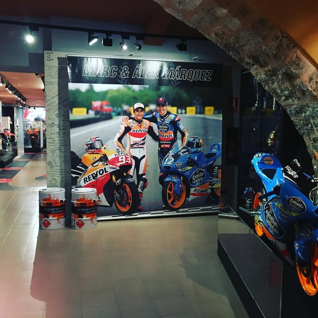 Exposición de Marc y Alex Márquez en el Museu Comarcal, Cervera, Lleida
