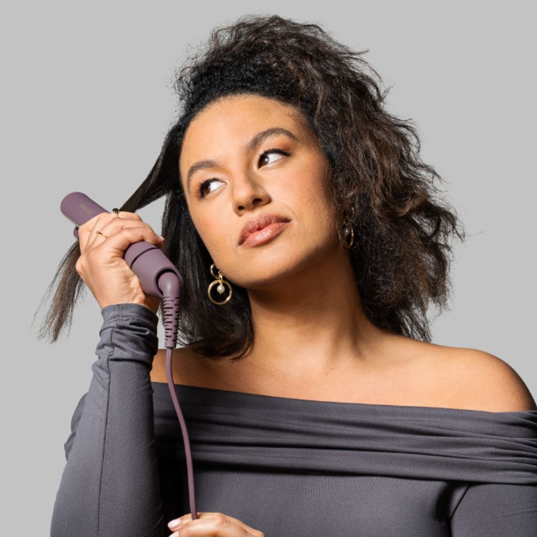 Localizada en oferta la plancha de pelo Remington que arrasa en ventas y es la mejor contra el encrespamiento