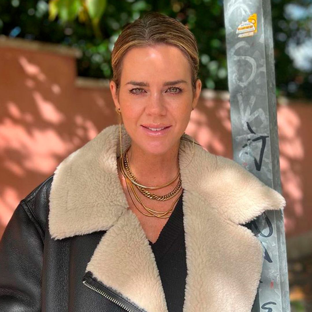 El abrigo de Mango de Amelia Bono, la mejor tendencia para las rubias