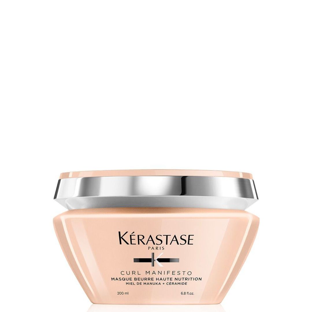 Mascarilla nutritiva para rizos Curl Manifesto de Kérastase, con miel de manuka y ceramida.