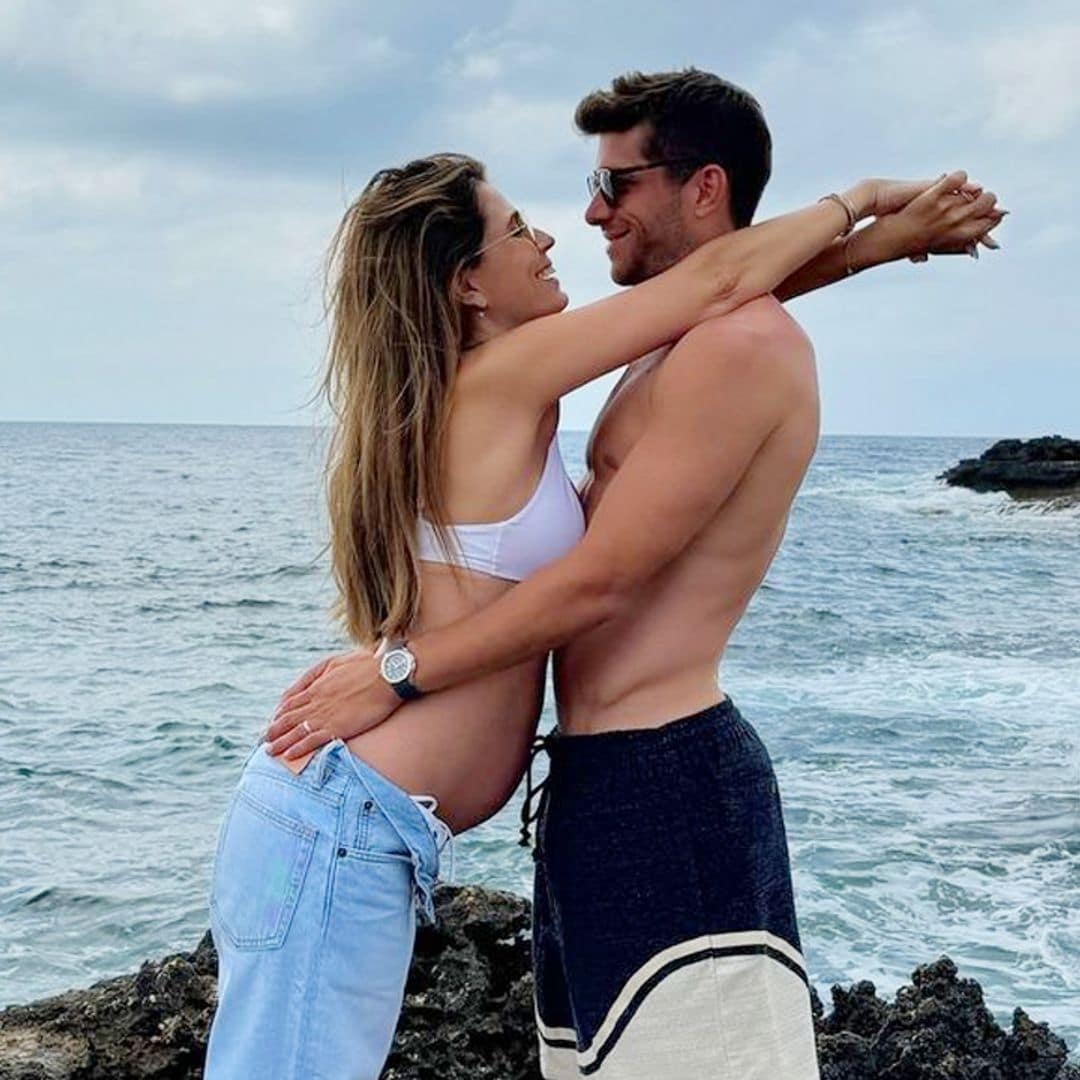 Sergi Roberto y Coral Simanovich dan la bienvenida a sus gemelos