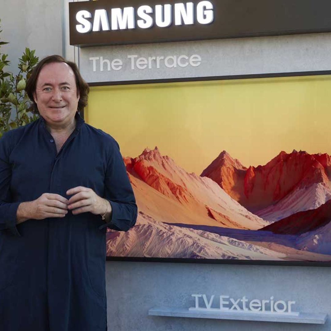 Samsung presenta, junto al diseñador Tomás Alía, un nuevo televisor concebido para exteriores