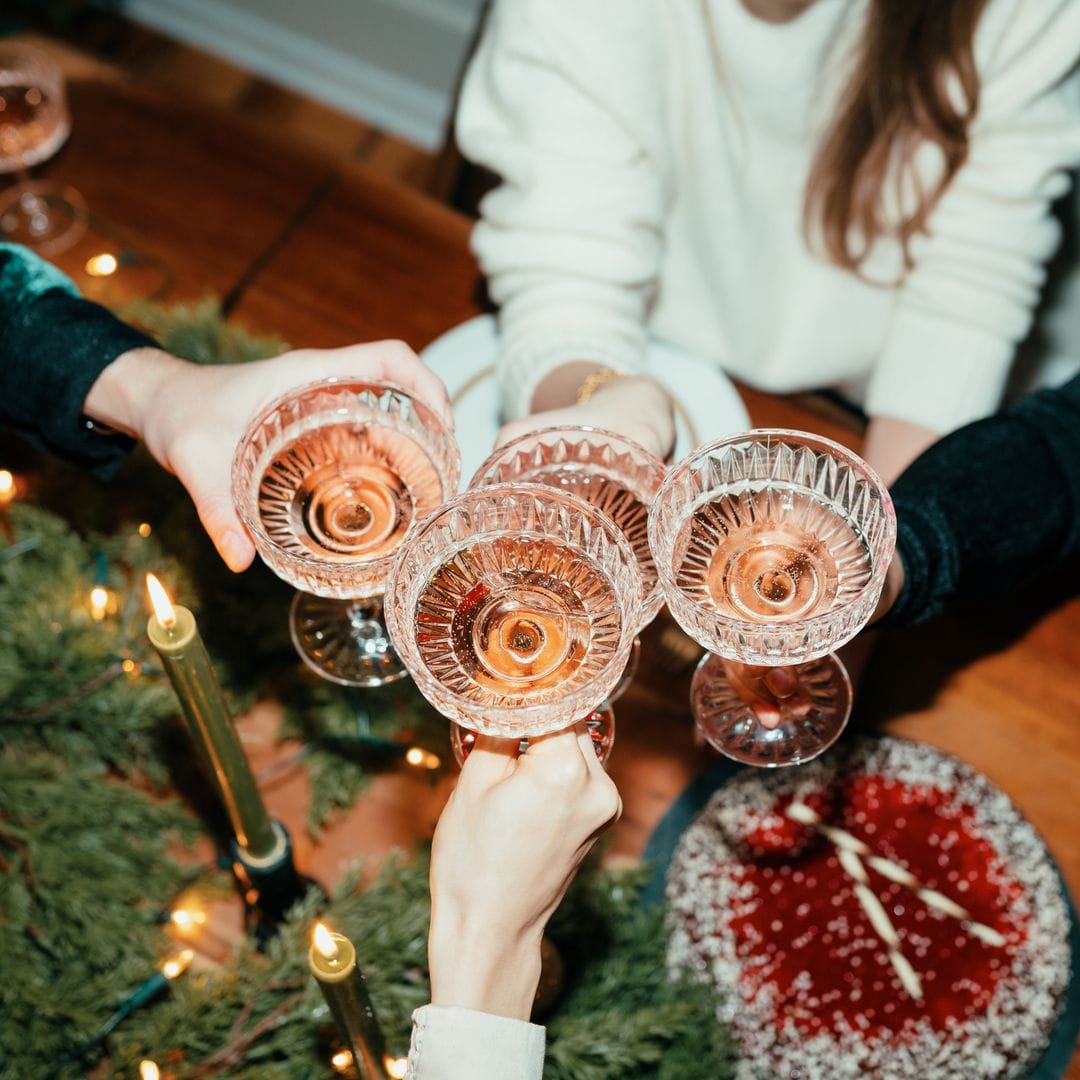 En las cenas navideñas, pueden surgir muchos problemas de indigestión que es importante evitar. 