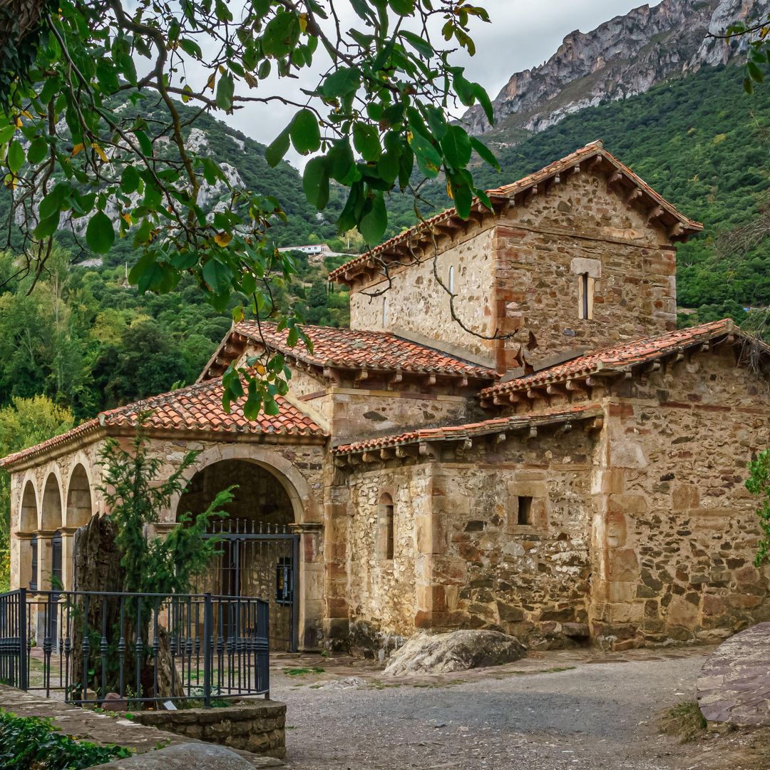 Iglesia de Santa María de Lebeña, comarca de Liébana