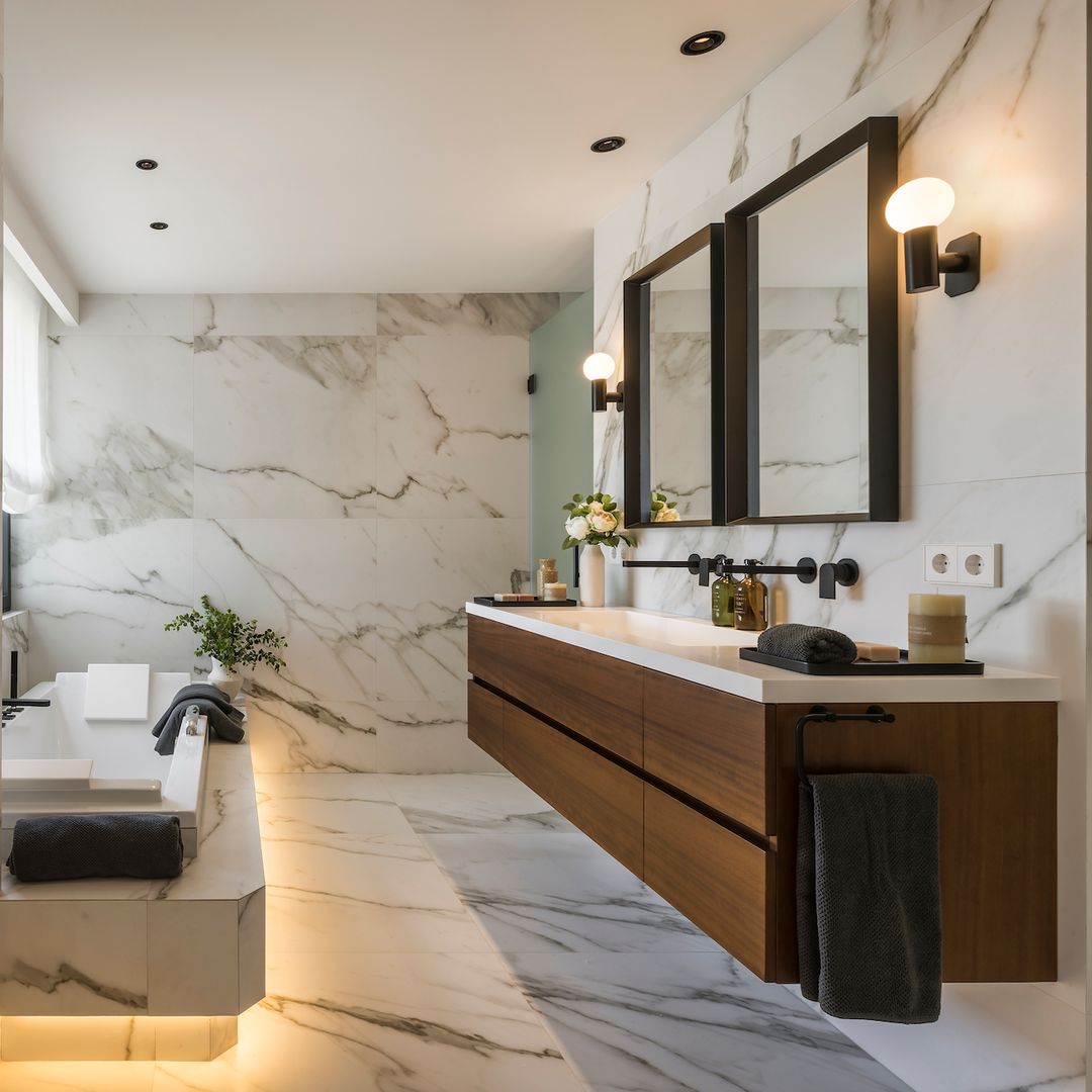 Espejos y muebles de baño: 10 combinaciones que funcionan para ganar estilo, orden y amplitud