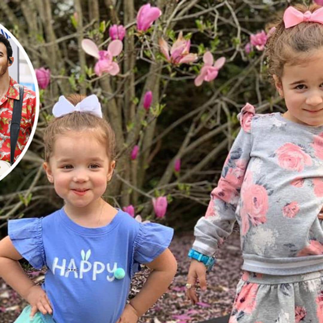 Las pequeñas hermanas Jonas asisten a su primer concierto de Jonas Brothers