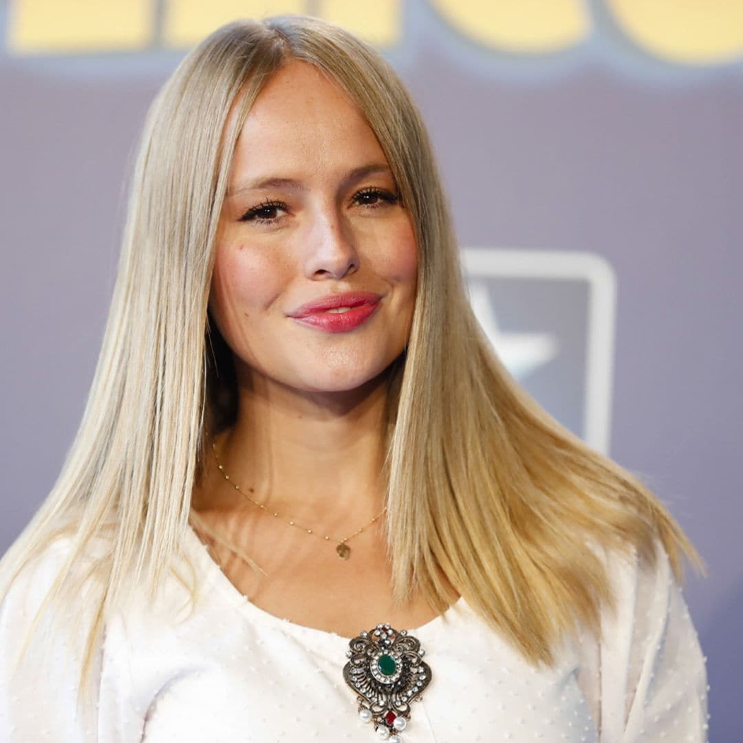 Esmeralda Moya ya está en casa con su recién nacida tras una semana ingresada