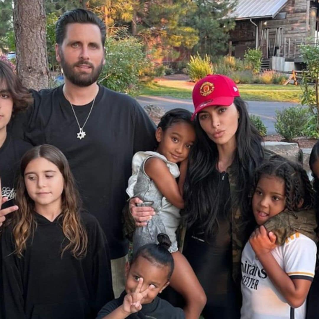 El hijo mayor de Kourtney Kardashian, de 13 años, reaparece tras años alejado de los focos y causa furor