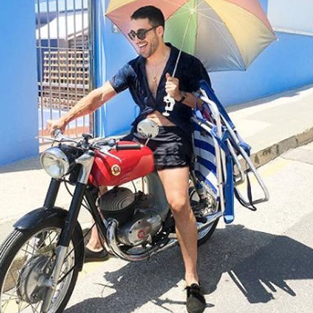 ¡Vacaciones juntos y en familia! Miguel Ángel Silvestre da un paso en su relación con Albania Sagarra