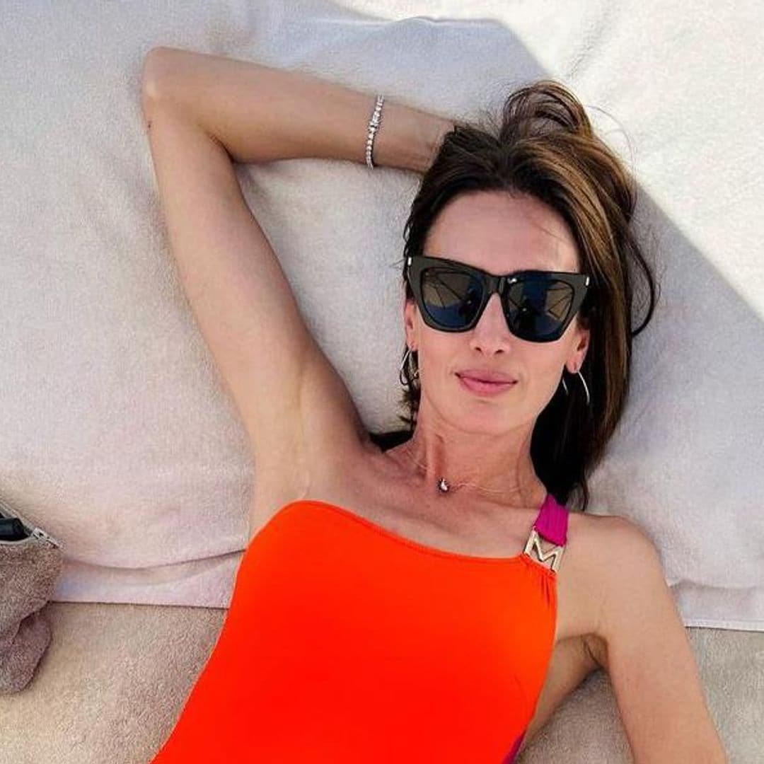 Nieves Álvarez, despliegue de elegancia en alta mar