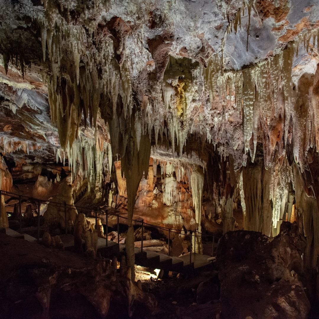 Cuevas del Águila, Arenas de San Pedro, Ávila