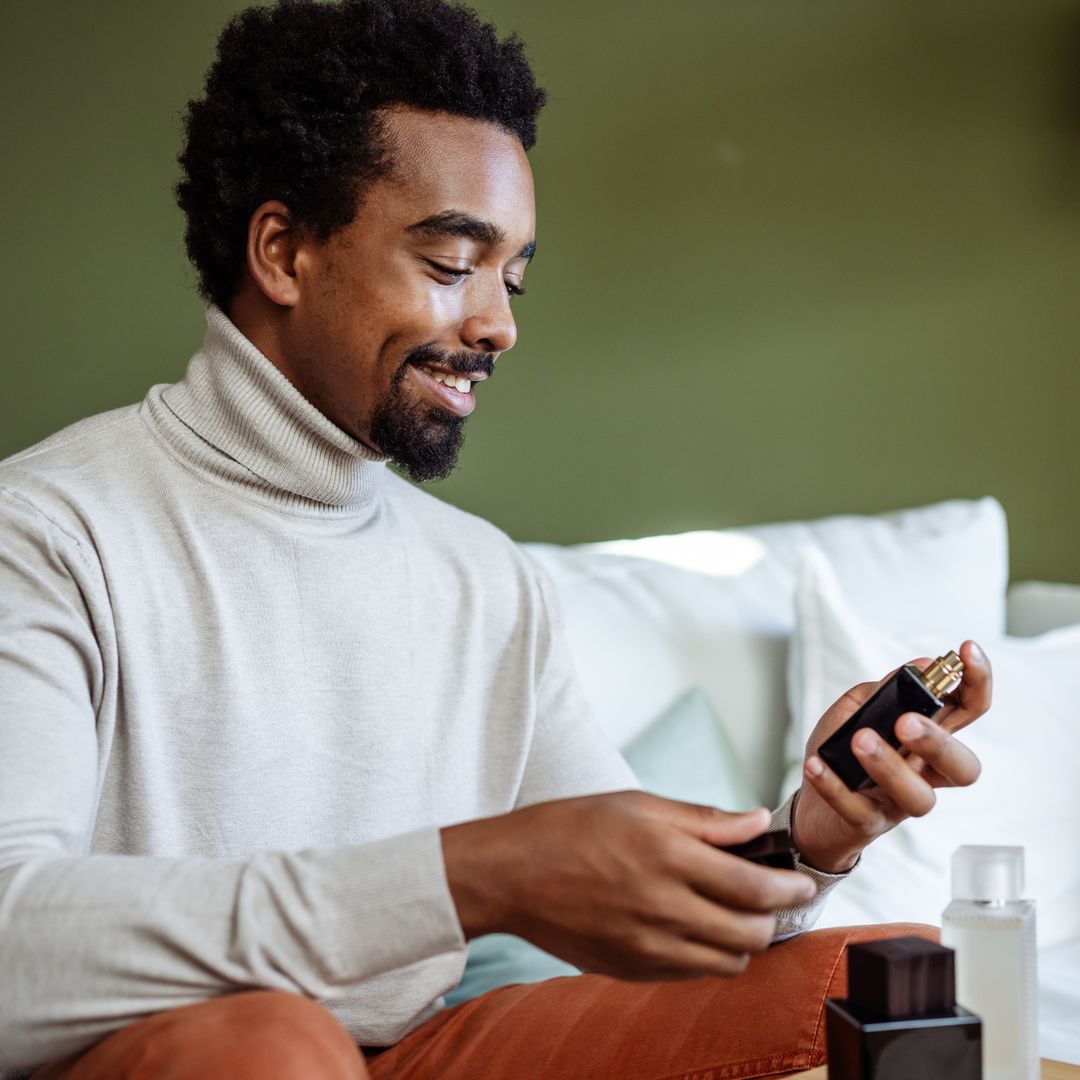 El perfume de hombre más vendido de Amazon cuesta menos de 16€ y es el regalo de Reyes perfecto