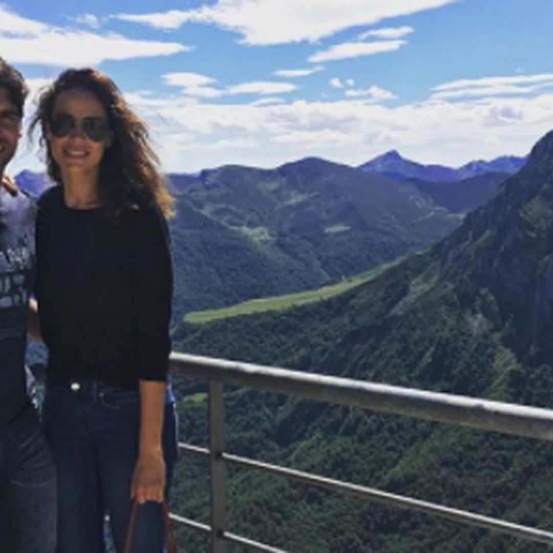 Eva González y Cayetano Rivera, días de descanso en el norte