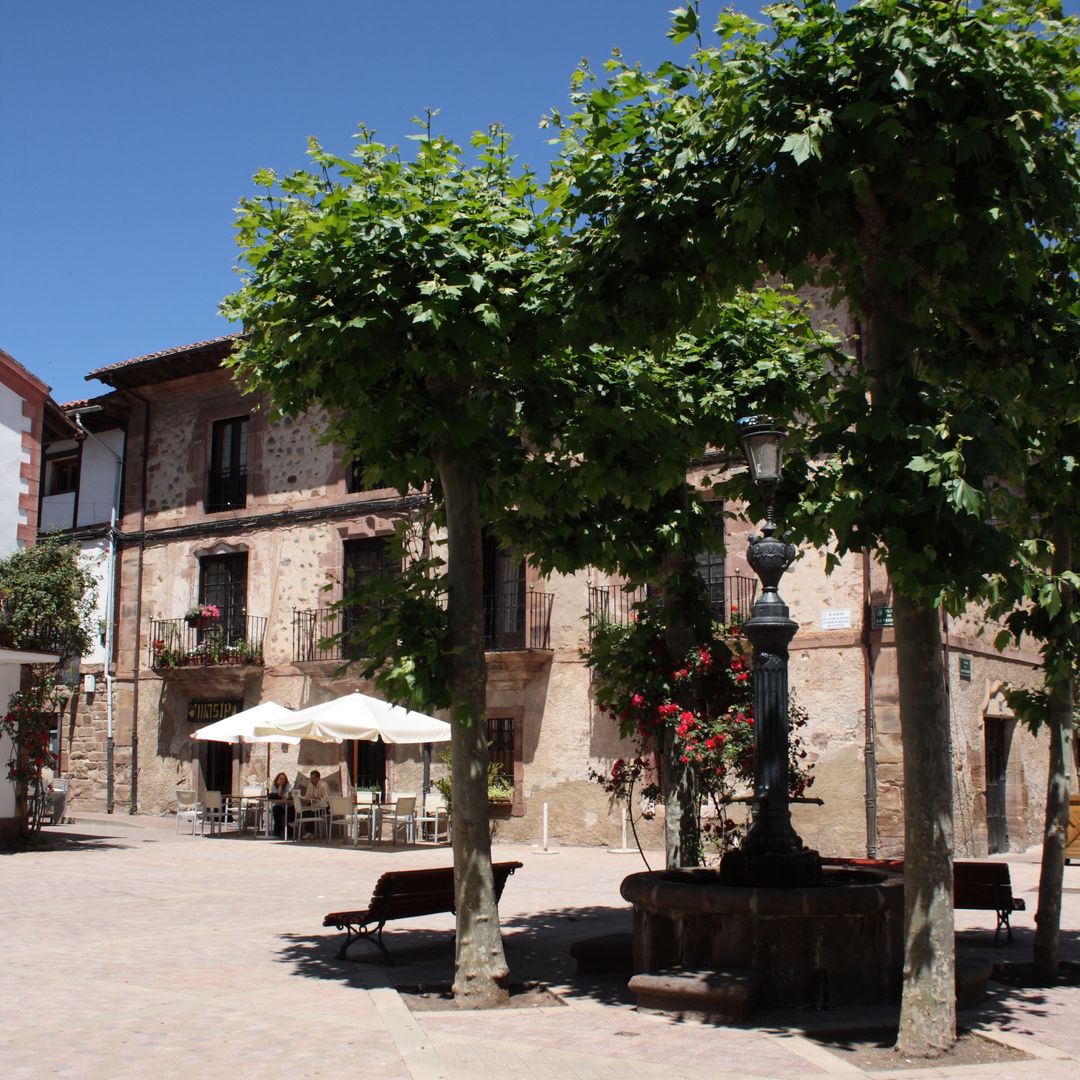 Plaza de la Verdura, Ezcaray, La Rioja