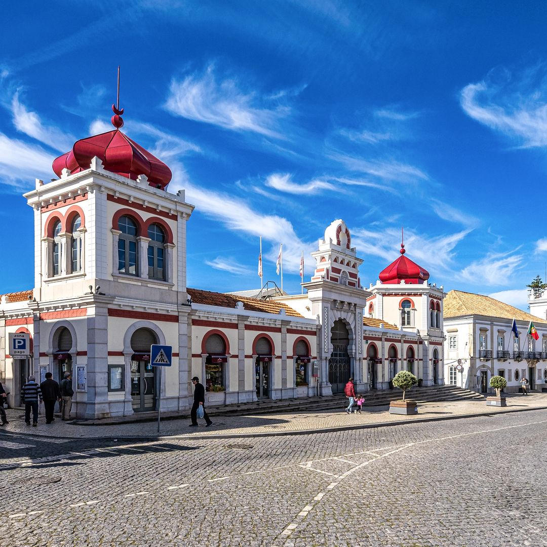 Loulé, la localidad de Portugal que pocos conocen: baños árabes, un mercado centenario y oficios que vuelven a la vida