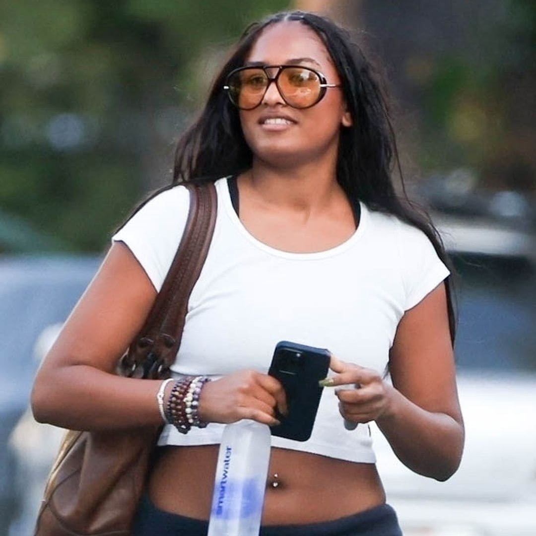 Sasha Obama muestra su estilo veraniego en la falda más 'trendy' del año