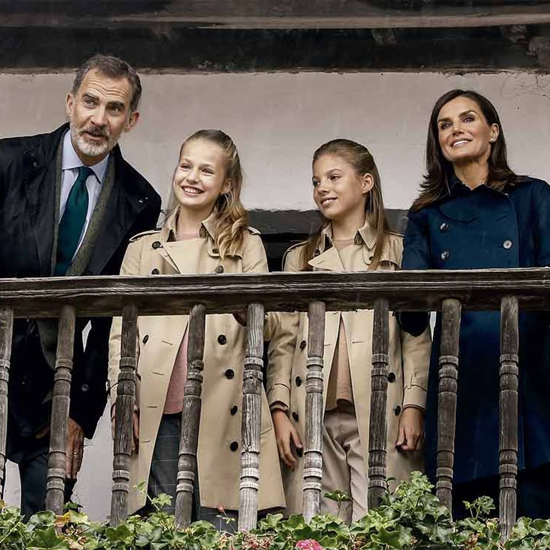 La felicitación navideña de los Reyes: una entrañable foto familiar en un gran día para Leonor