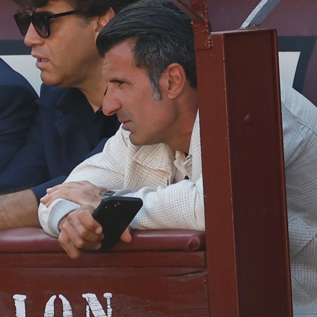 Luis Figo reaparece en los toros y responde a los rumores de crisis con Helene Svedin