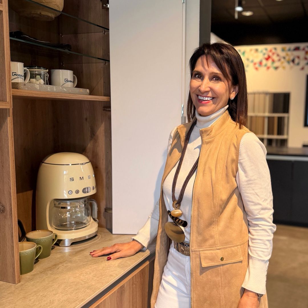 Yolanda Chávarri, experta en cocinas: "Una luz mal colocada envejece más una cocina que un color mal elegido"