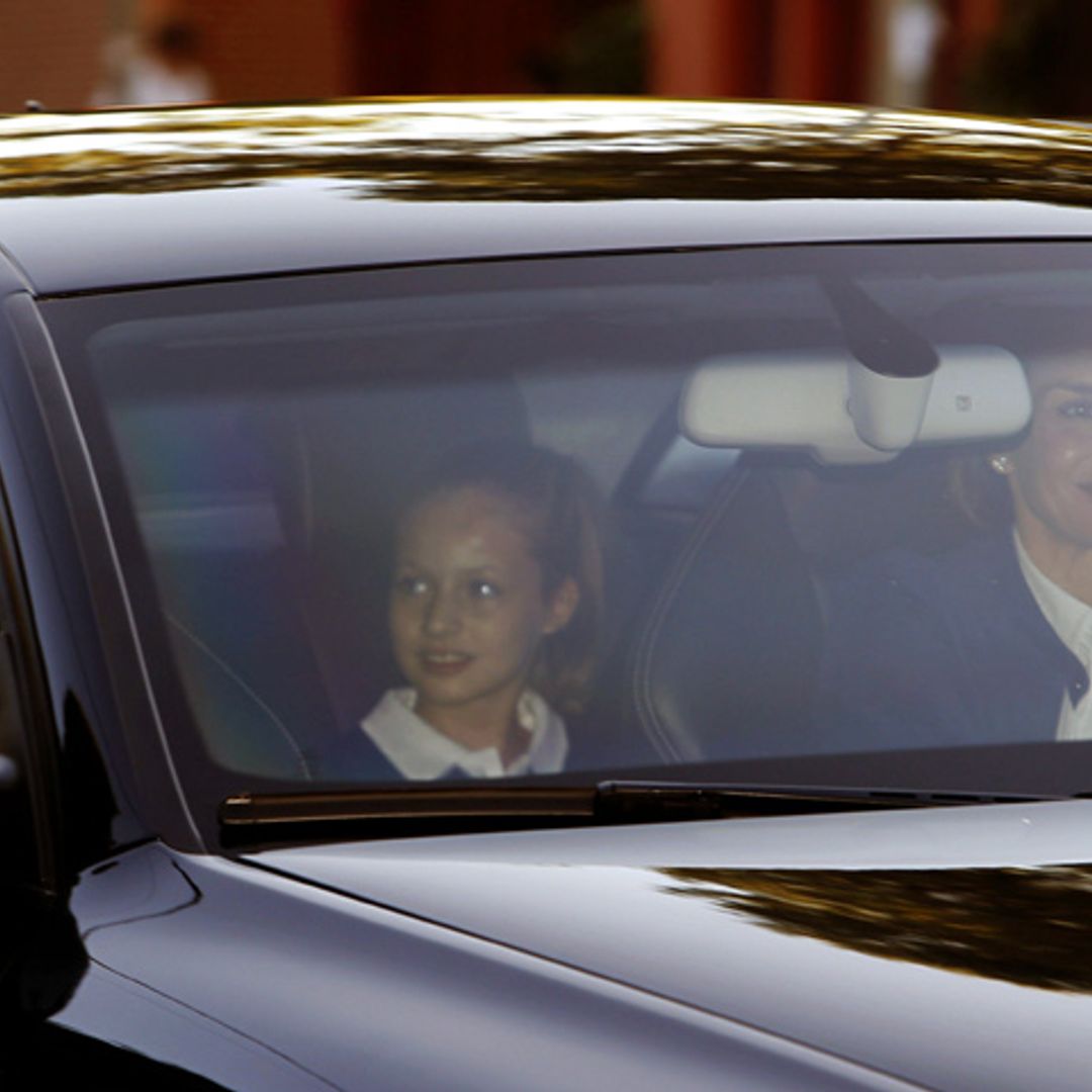 La reina Letizia acompaña a la princesa Leonor y la infanta Sofía en su primer día de colegio