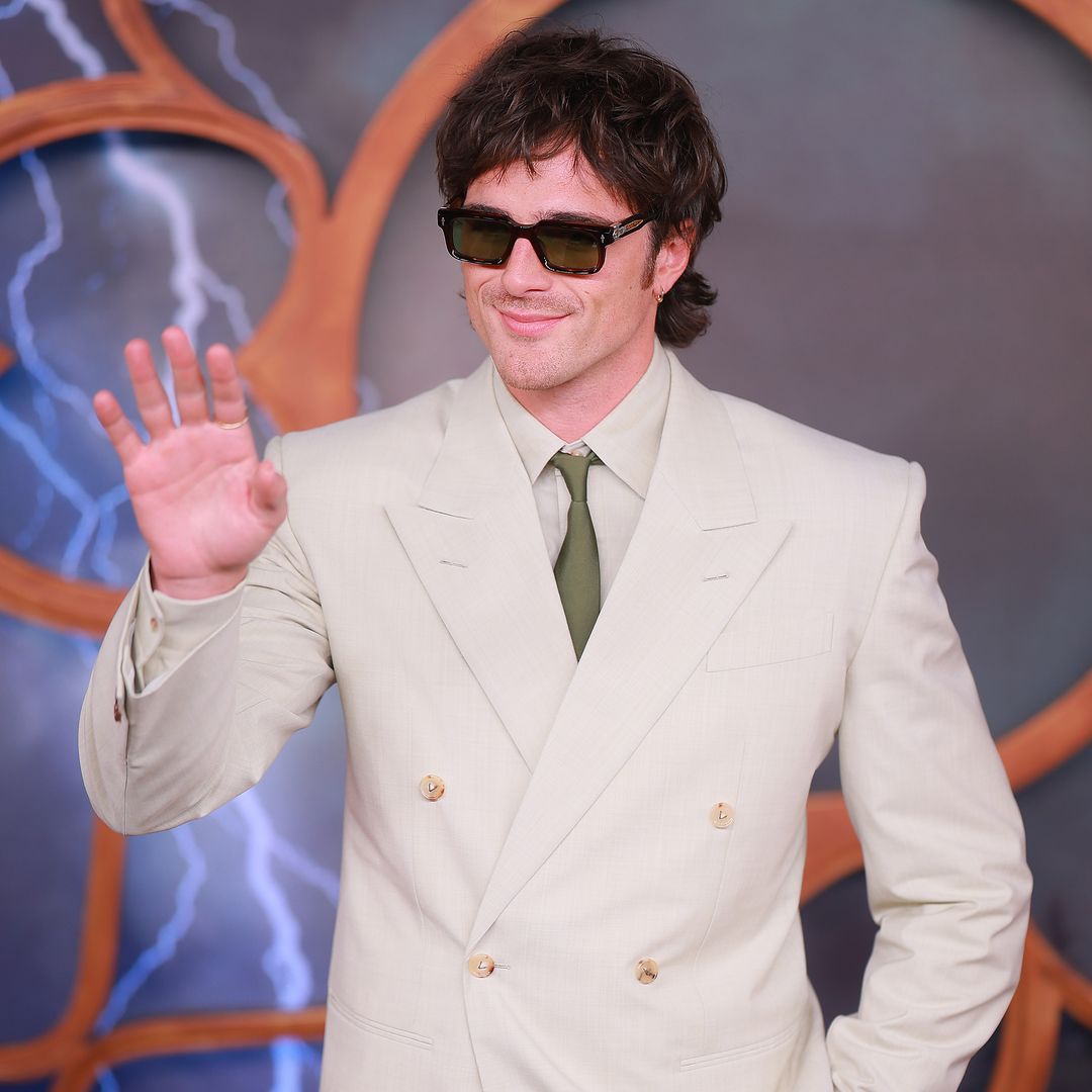 Jacob Elordi causa sensación en la Ciudad de México por su amabilidad y cercanía con los fans