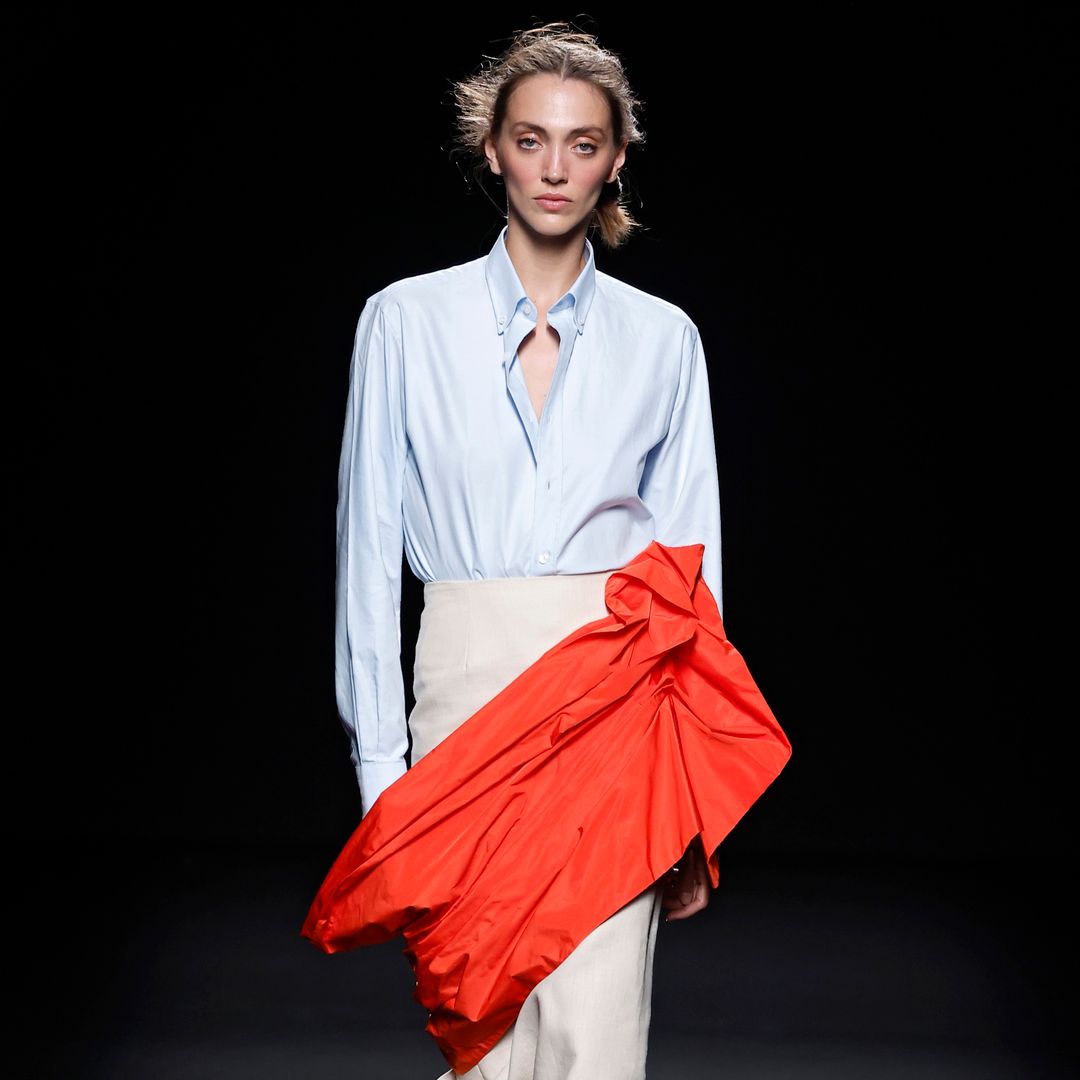 Colores vibrantes y nostalgia de verano: la nueva propuesta de Baro Lucas en Mercedes-Benz Fashion Week Madrid
