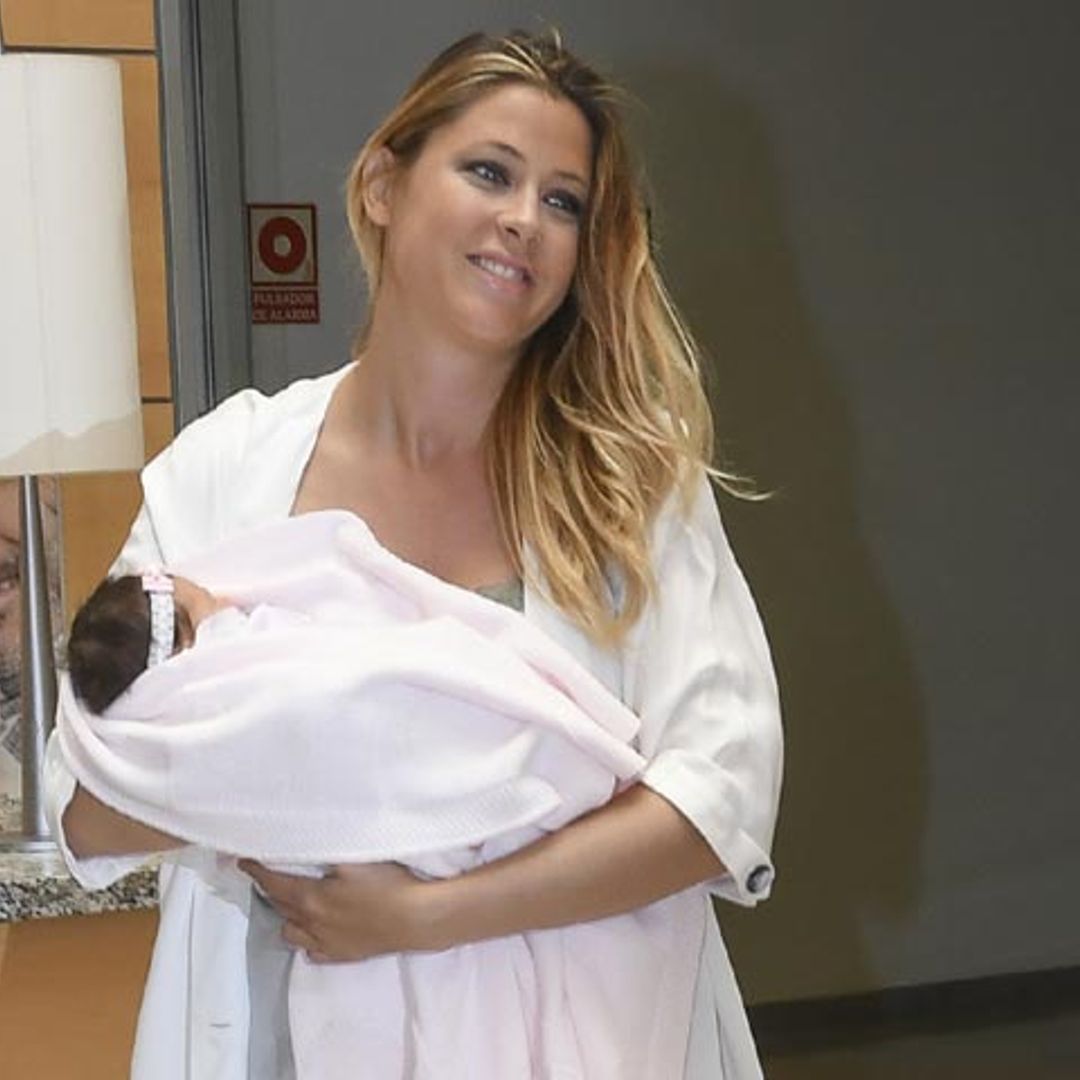 Elisabeth Reyes presenta a su hija: 'No me lo creo todavía'