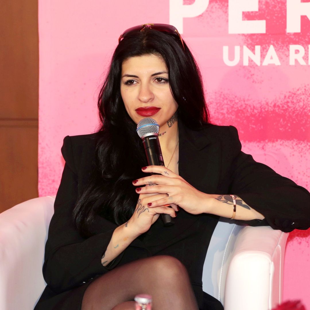 Cazzu es firme al revelar cómo se enteró de la relación entre Ángela Aguilar y Christian Nodal