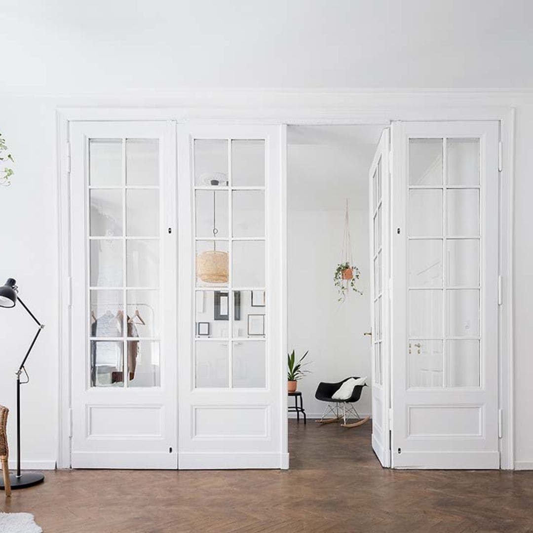 Atrévete a pintar las puertas de interior y renueva tu casa por completo