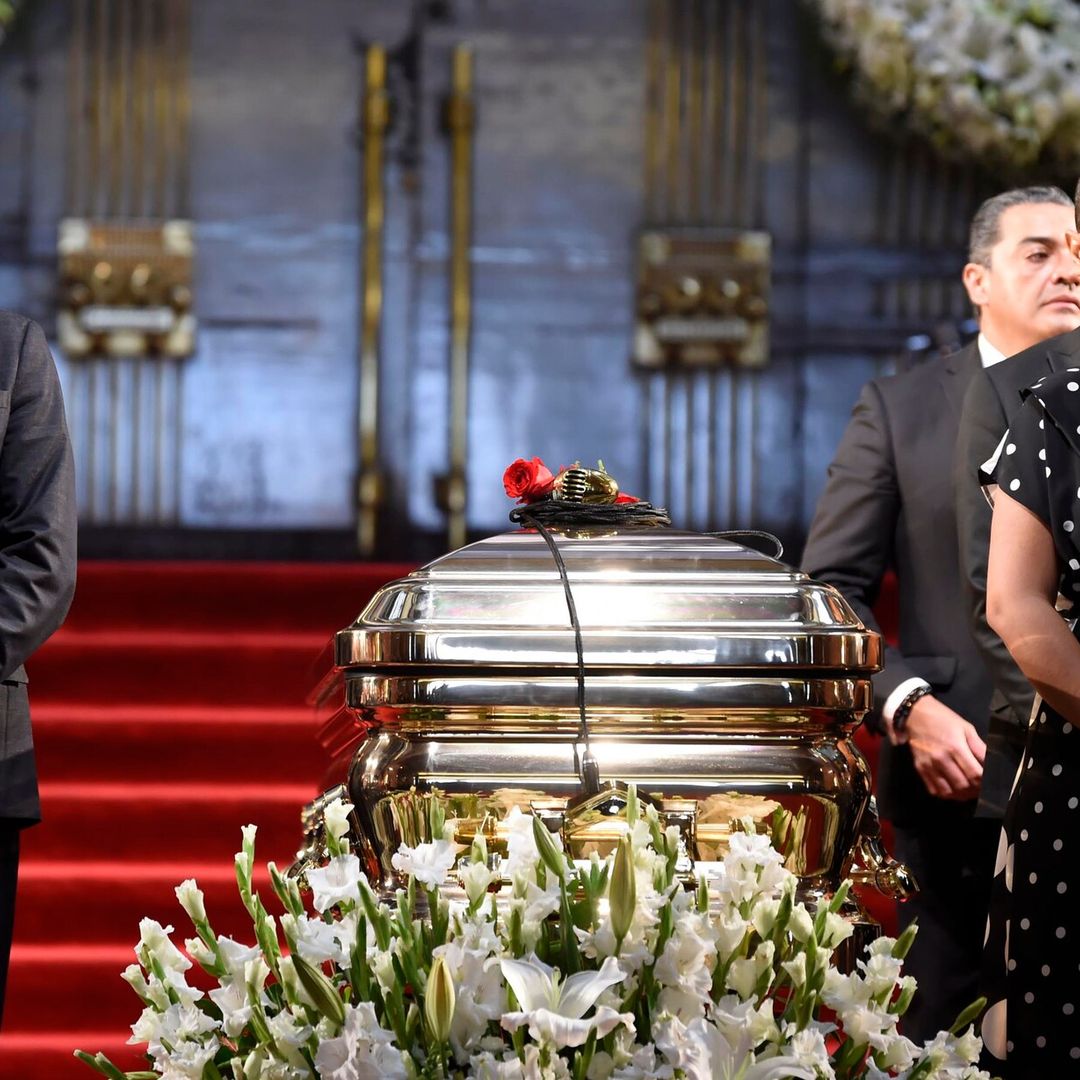 México rinde tributo a José José con un homenaje en el Palacio de Bellas Artes