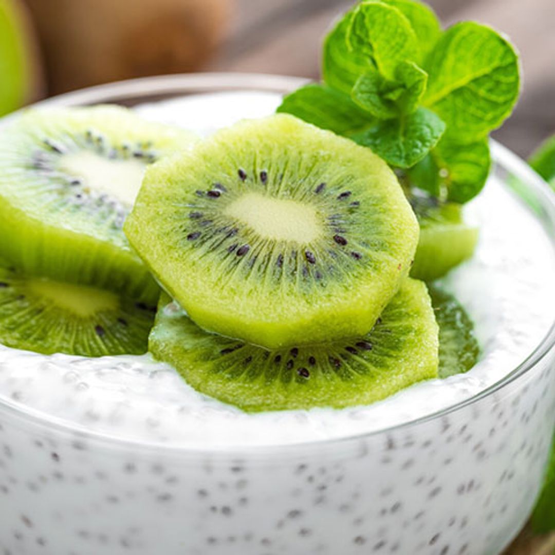 Nuestras 10 recetas favoritas con kiwi, tu aliado en la salud y la cocina