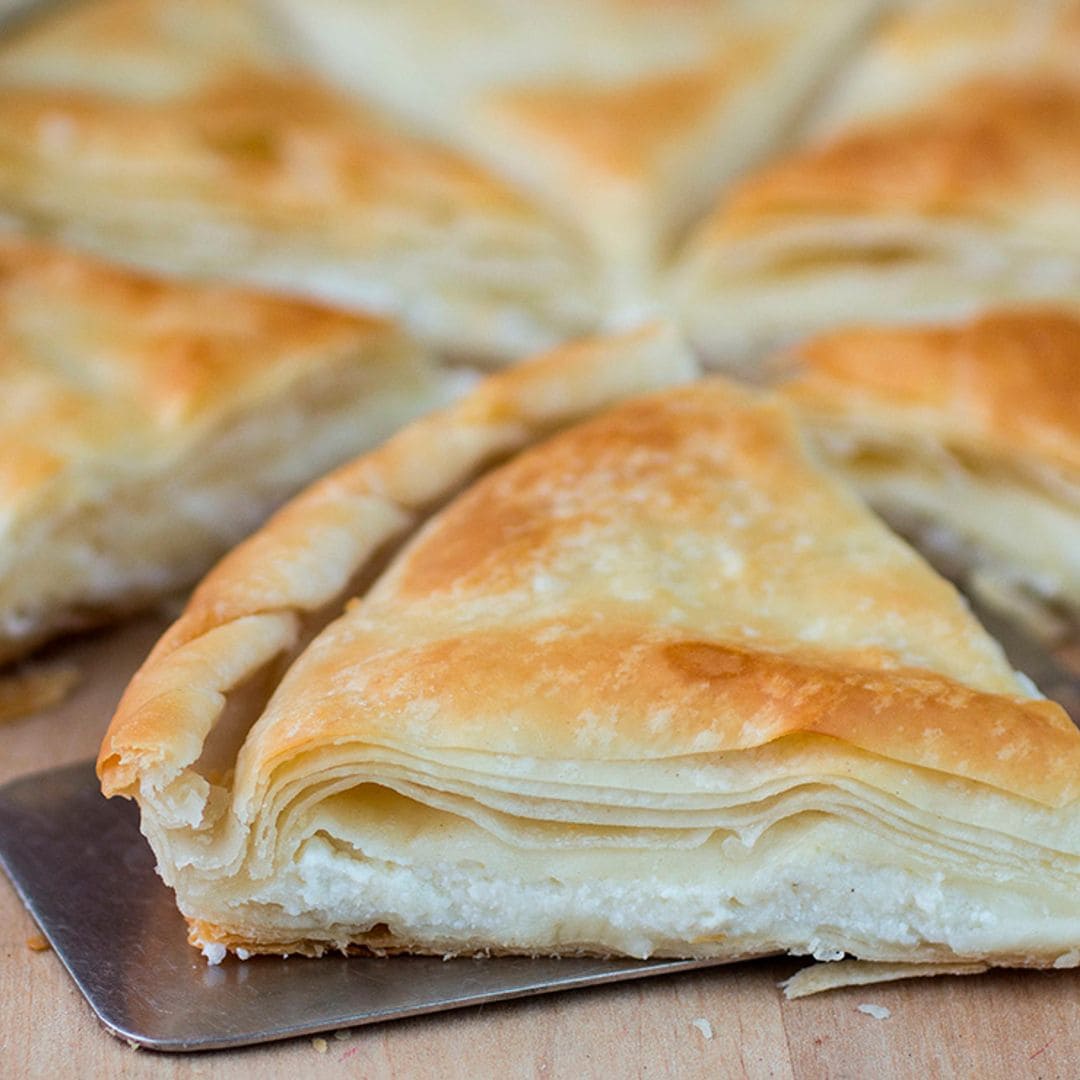 'Tiropita', aprende a preparar el pastel que fascina a los griegos